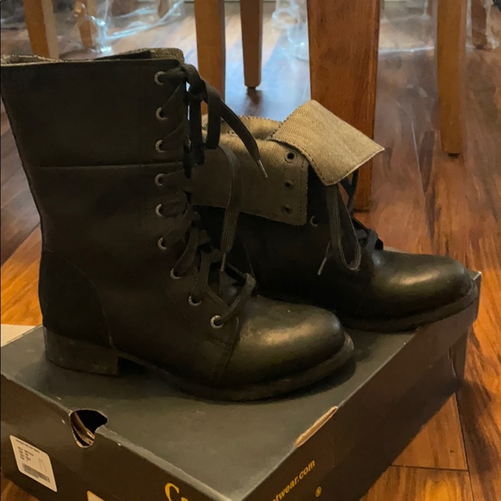 Women’s Boots